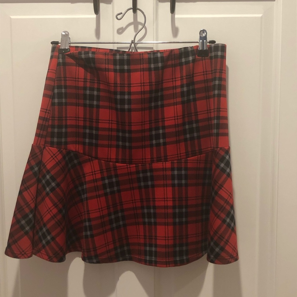 Sans Souci Plaid Flared Skirt